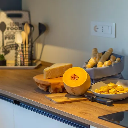 Oasis Of The Knight! Ferrara