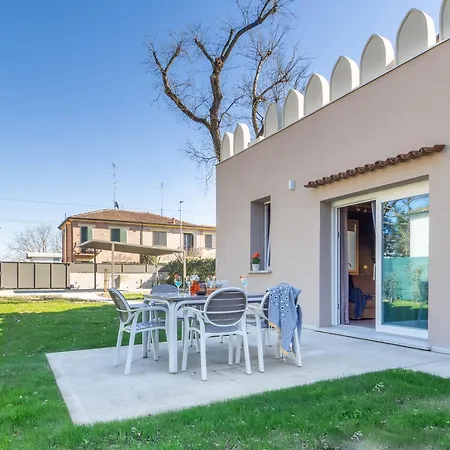 Guesthost - Oasis Of The Knight * 费拉拉