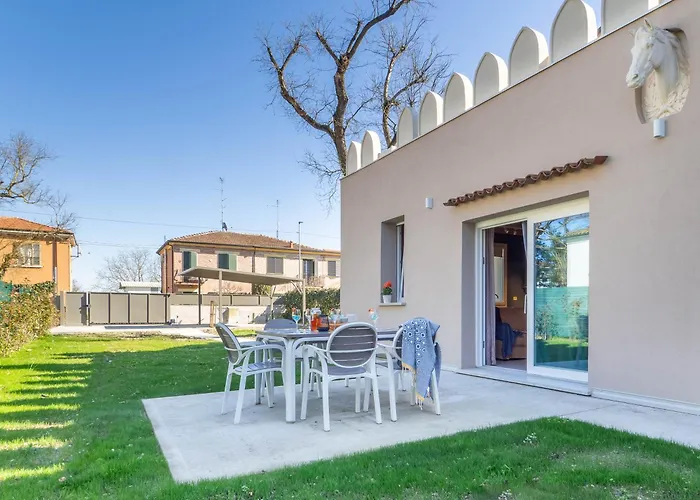 Guesthost - Oasis Of The Knight * Феррара